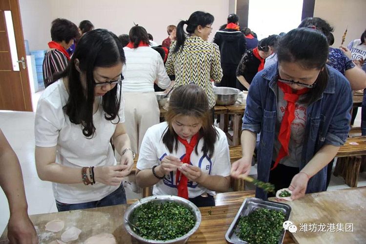 愛心成就夢想 助學點燃希望—龍港集團愛心助學公益活動